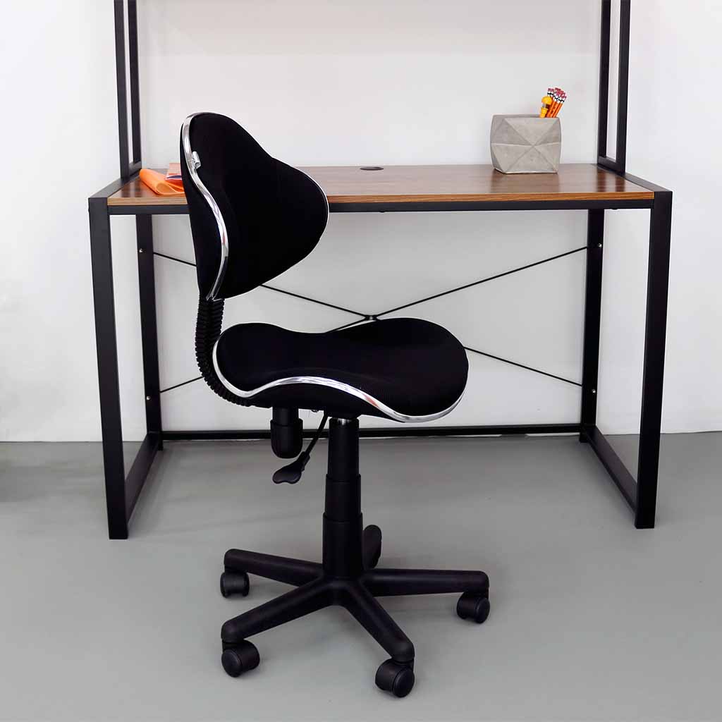 SILLA SECRETARIAL MALLA NEGRA