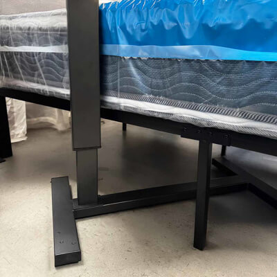 Mesa auxiliar con altura ajustable y rodines