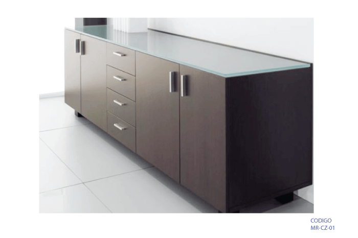 Credenza de 4 puertas y 4 gavetas